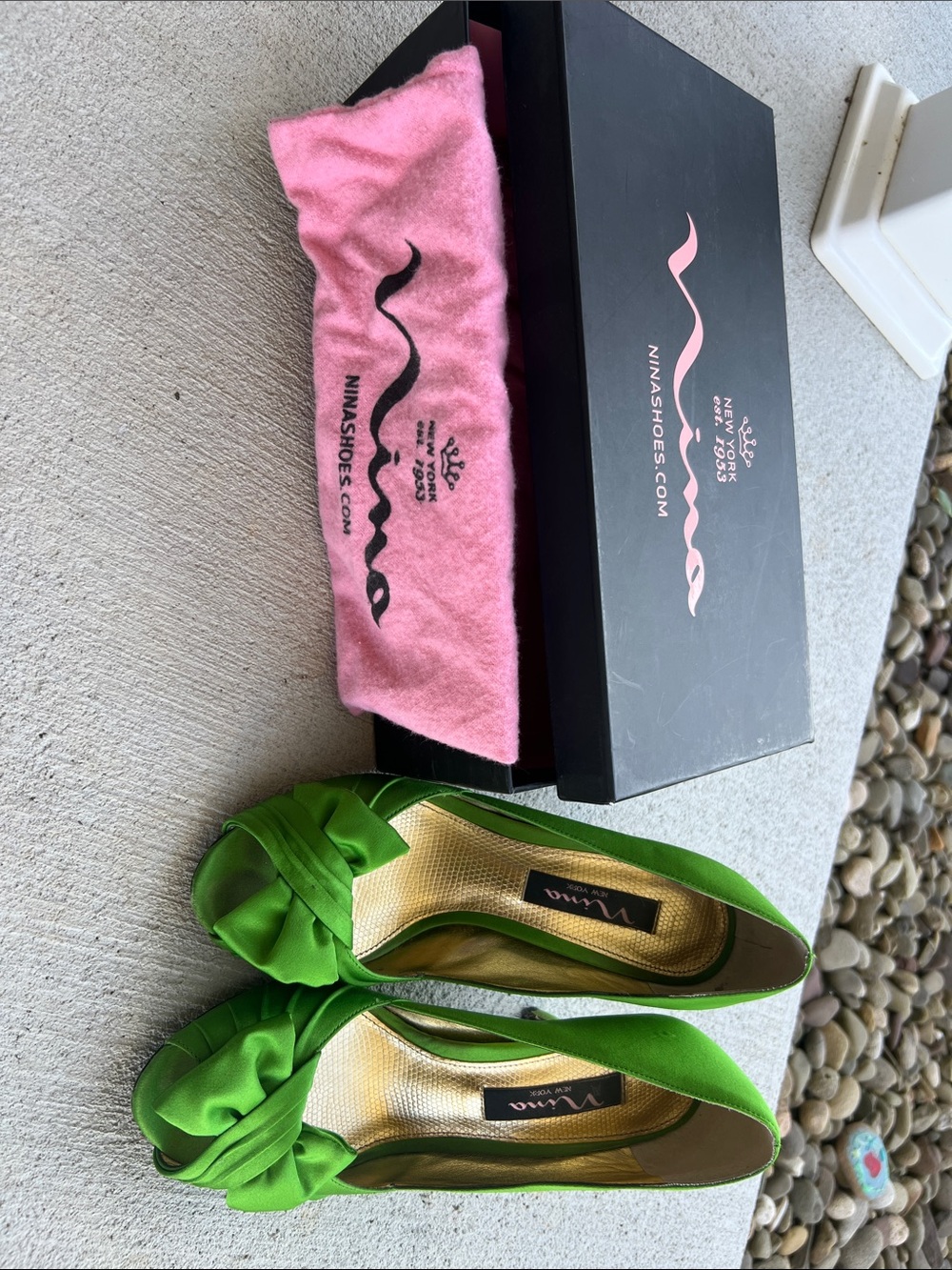 Nina Bright Green Satin Knot Peep-Toe heels